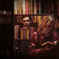 [Review Serial TV] YOU: Ketika Seorang Sosiopat Menjadi Tokoh Utama nan Memikat