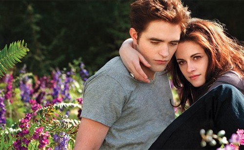 vampire-bella-and-edward-cullen-bella-swan-31800139-500-309