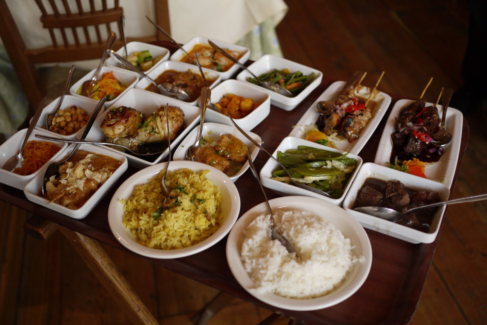 Rijsttafel modern di restoran Amsterdam. Photo credit: World.jhong.org