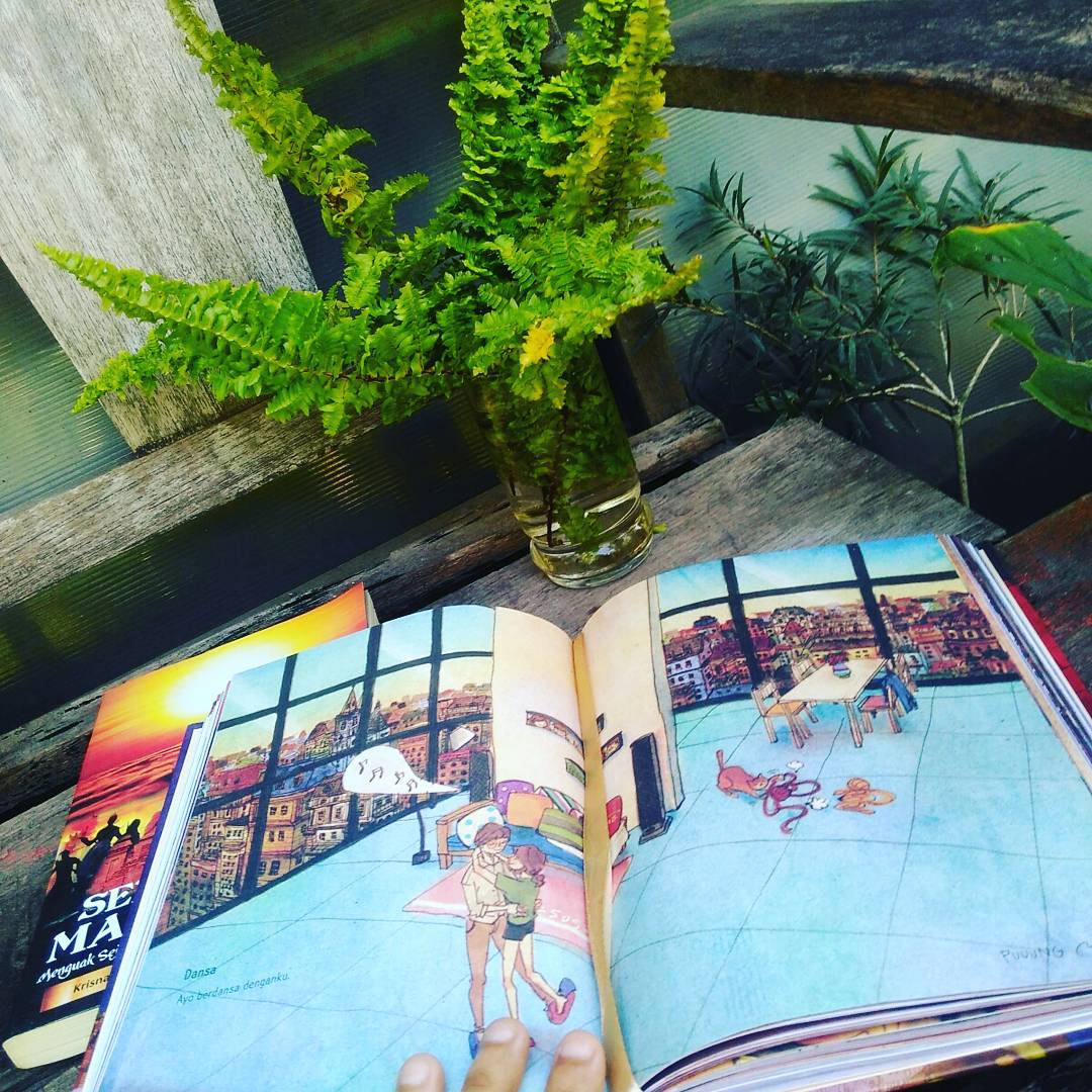 Love Is... (book 1) by Puuung