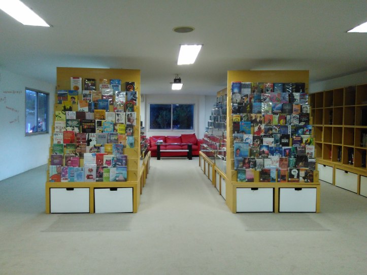 Penampakan ruang baca. Photo credit: Koleksi Pribadi