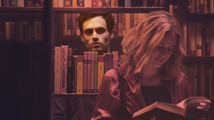 Penn Badgley sebagai Joe Goldberg di YOU. Photo: Lifetime/Netflix