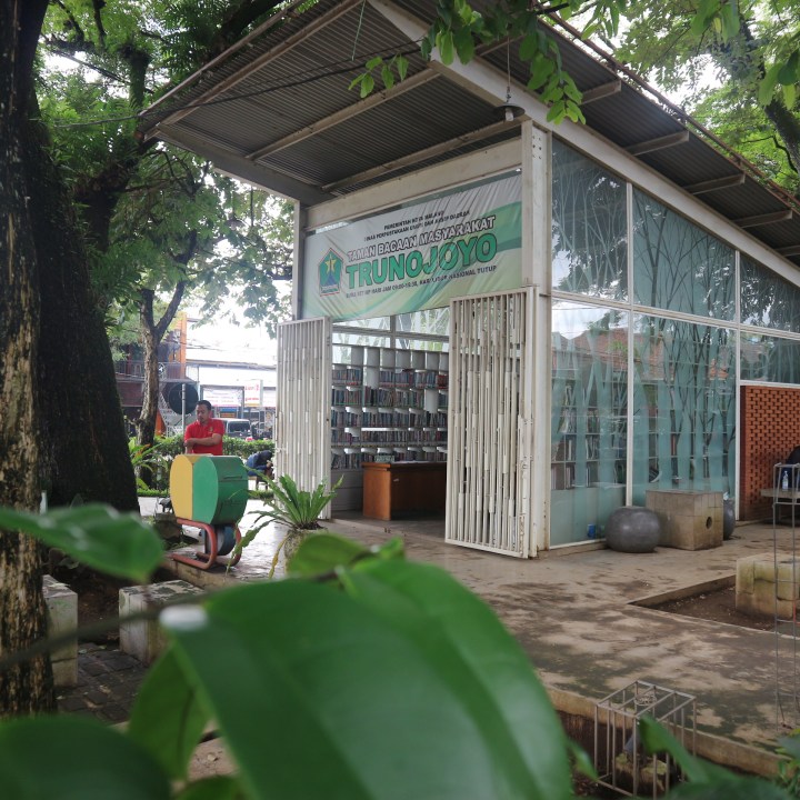 Taman Pintar Trunojoyo. Photo: Tantri Setyorini