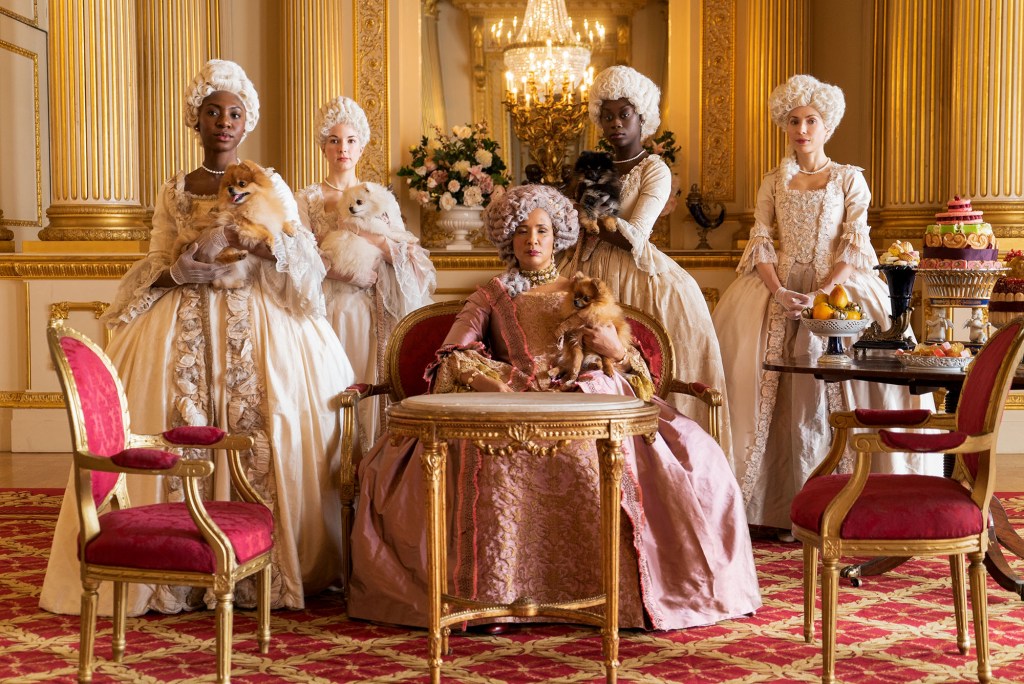 Queen Charlotte (Golda Rosheuvel) di Bridgerton: Season 1. ©2020 Netflix