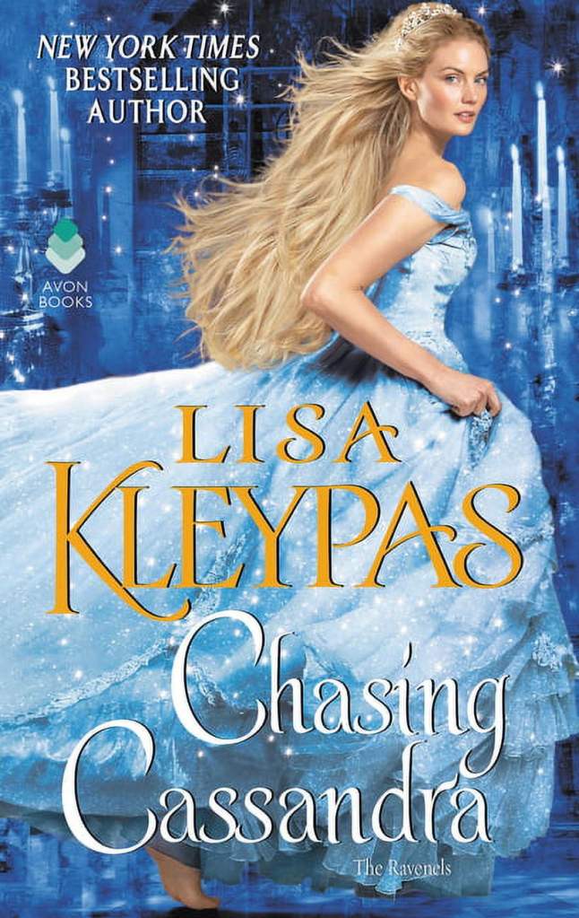Chasing Cassandra (The Ravenels #6) © Avon