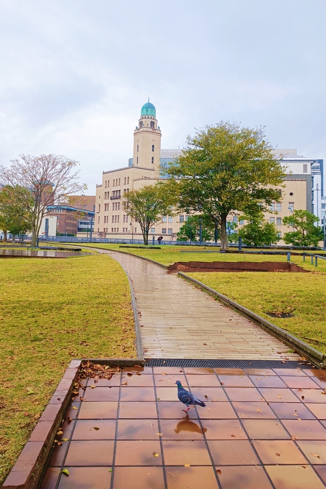 pemandangan Yokohama Customs dari Zou no Hana Park ©2023 dok. pribadi/Tantri Setyorini