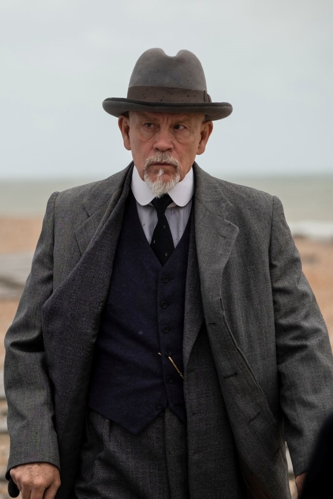 John Malkovich sebagai Hercule Poirot ©2018 dok. BBC/The A.B.C. Murders