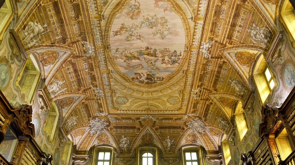 Biblioteca Girolamini © Wikimedia Commons/Giuseppe Guida