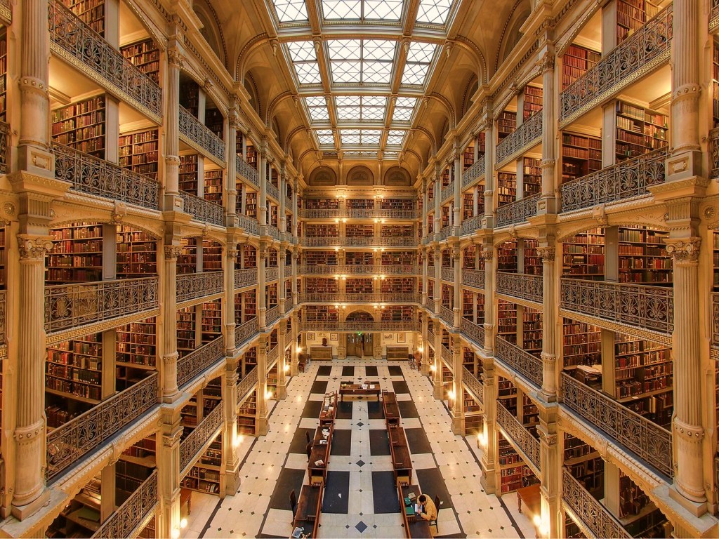 George Peabody Library © Wikimedia Commons/Matthew Petroff 