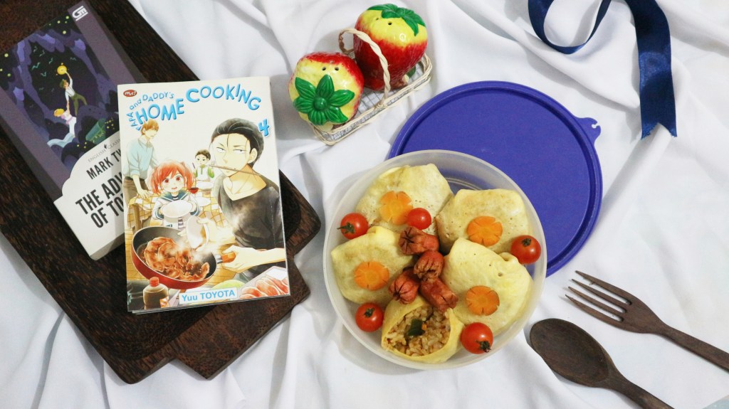 mini omelette rice yang dibuat dengan resep dari manga Papa and Daddy's Homecooking vol. 4 © dok. pribadi/Tantri S.